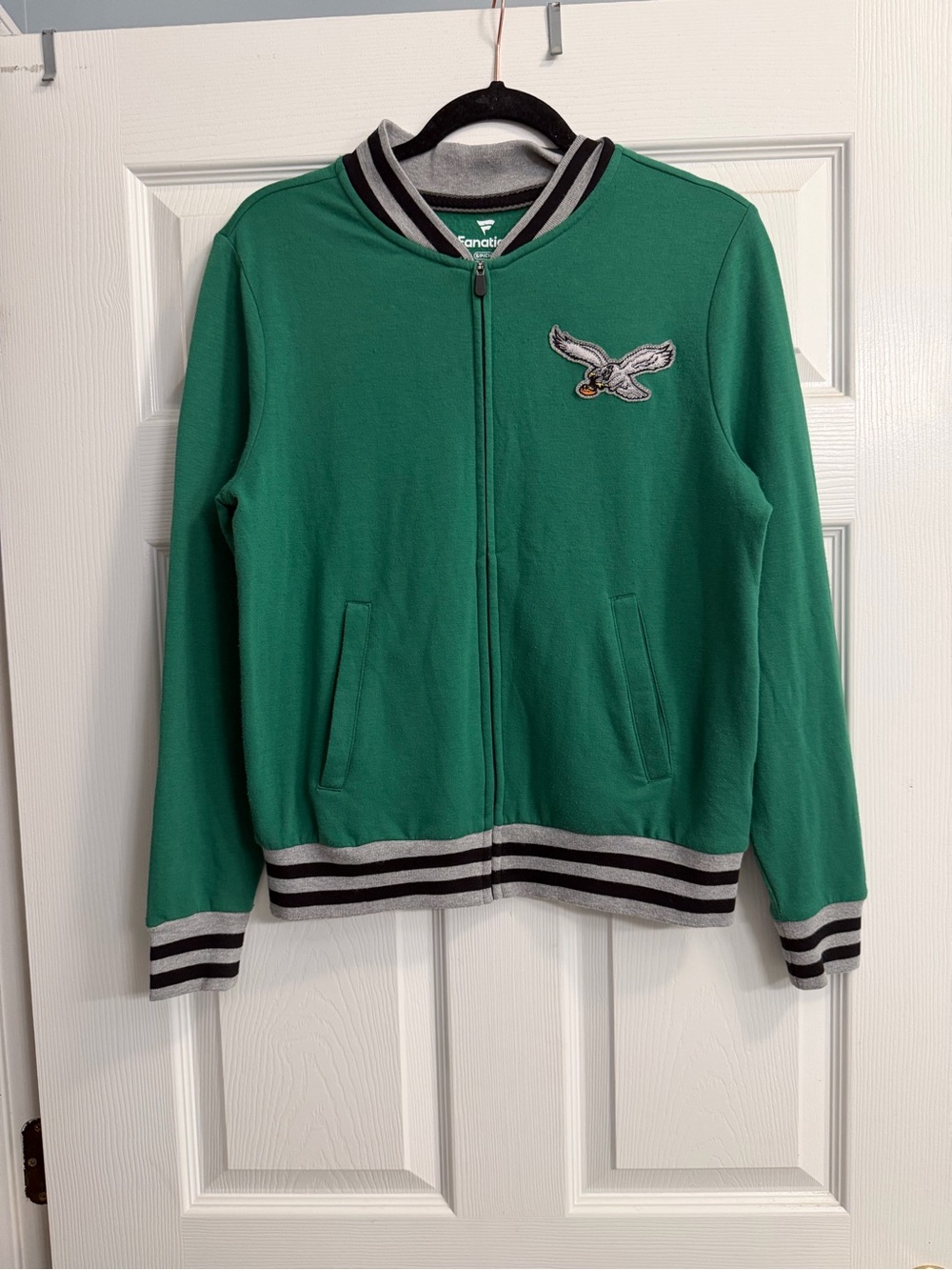 EAGLES - Fanatics Green Bomber Jacket with Eagle Patch and Striped Trim